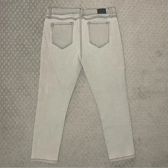 BDG Low Rise Twig Crop Gray Jeans - Picture 3 of 6